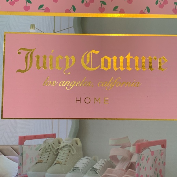 💖💗Juicy Couture Pink Cherry Shoe Rack - Picture 5 of 5